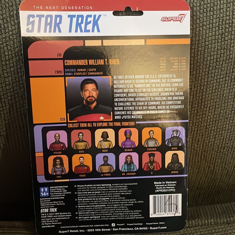 Super7 Star Trek Next Generation Wave 2 Riker ReAction Figure NEW - Picture 4 of 4